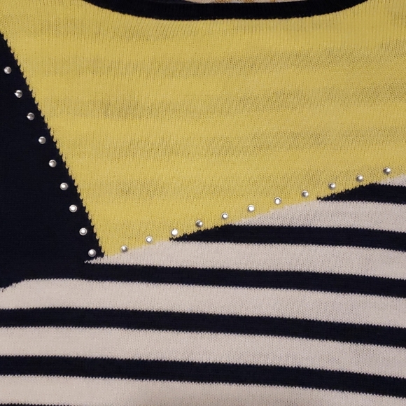 SWEATER - Picture 3 of 3